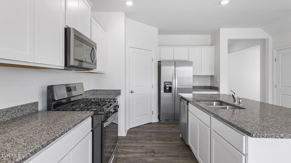 Photo #6: 285 Chimney View Loop 