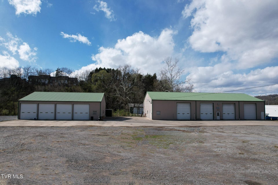 Photo #3: 401 Tilthammer Drive