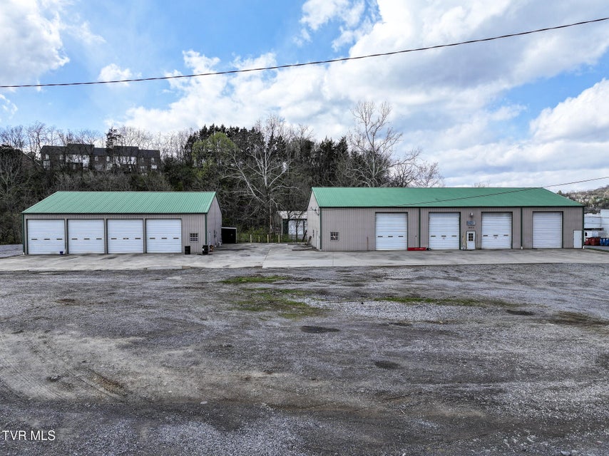 Photo #6: 401 Tilthammer Drive