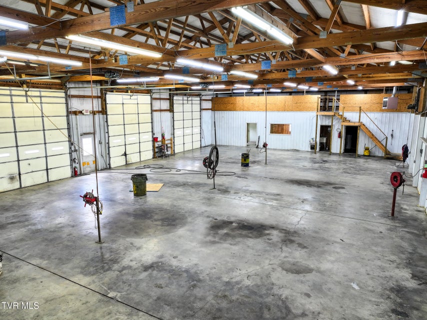 Photo #8: 401 Tilthammer Drive