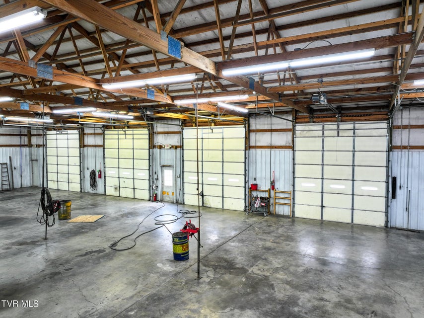 Photo #10: 401 Tilthammer Drive