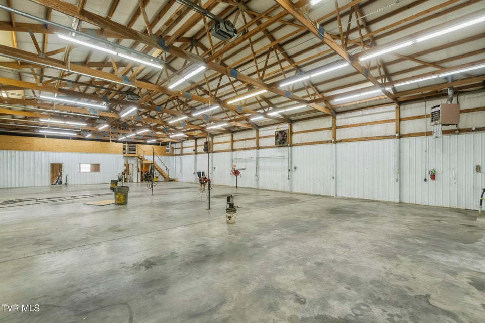 Photo #22: 401 Tilthammer Drive