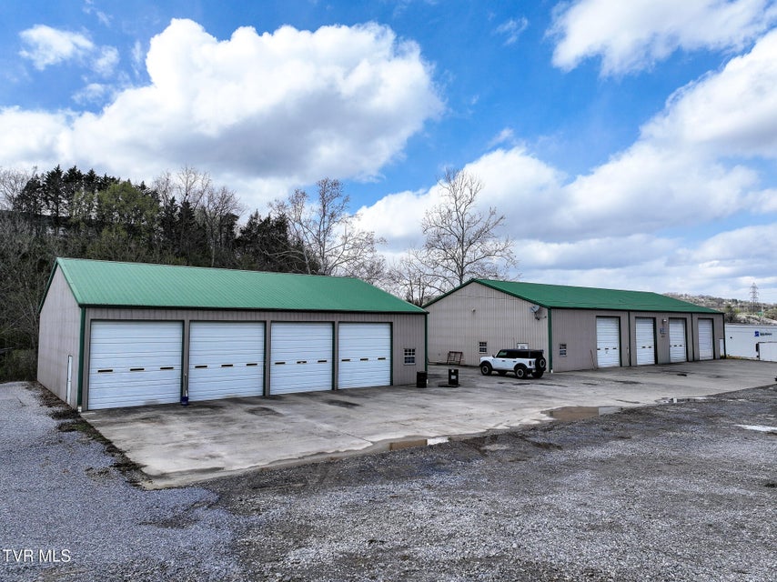 Photo #30: 401 Tilthammer Drive