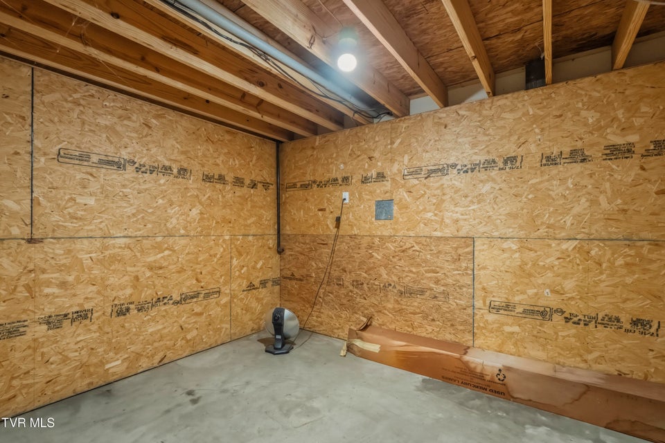 Photo #39: 401 Tilthammer Drive