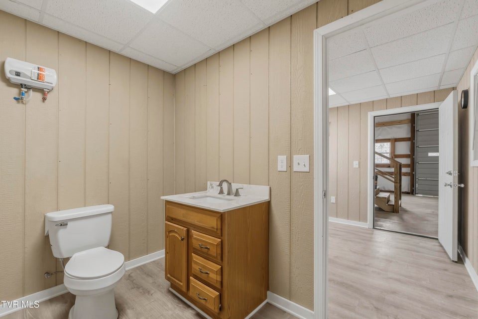 Photo #43: 401 Tilthammer Drive