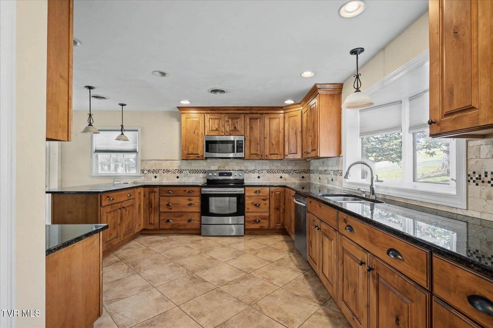 Photo #7: 4525 Chickasaw Road