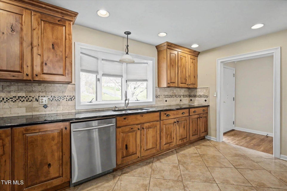 Photo #8: 4525 Chickasaw Road