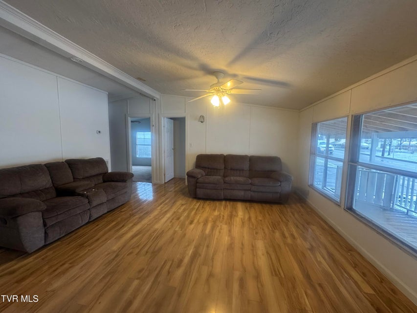 Photo #5: 1013 Siam Road