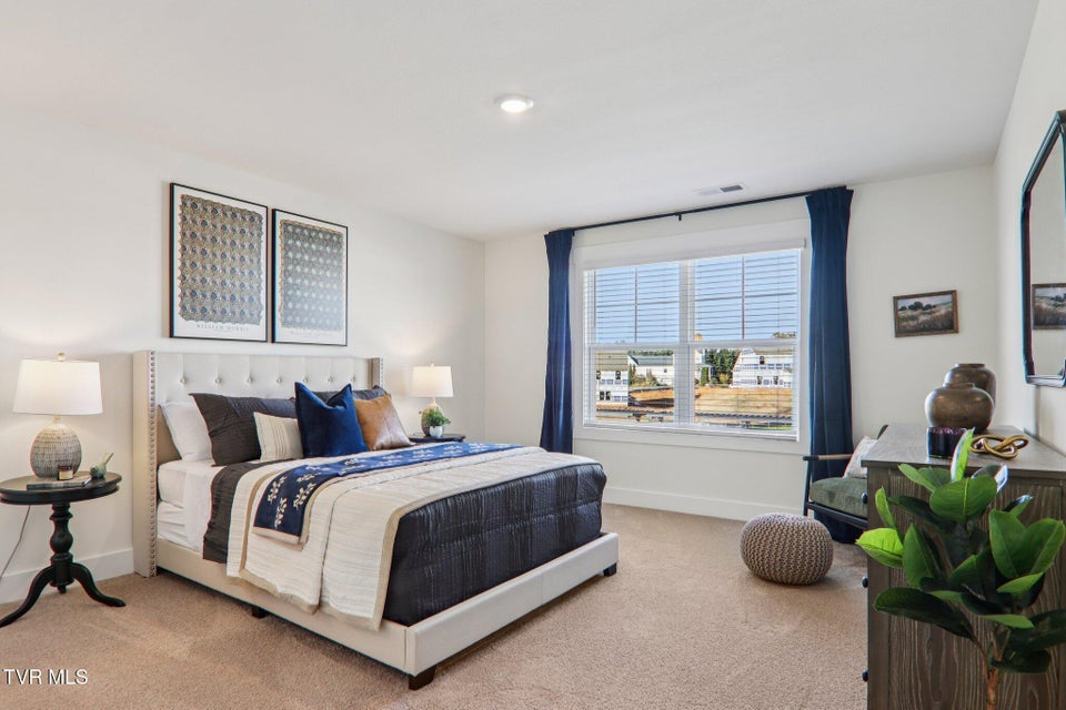 Photo #37: 15 Morsel Court 