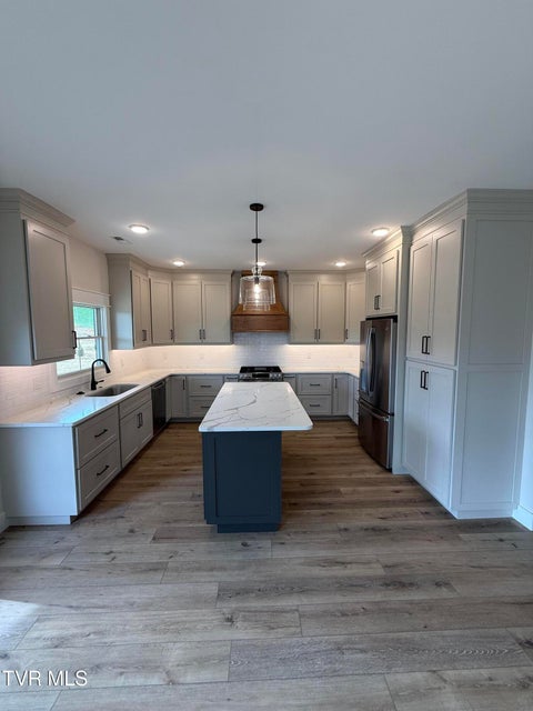 Photo #4: 310 Monroe Drive