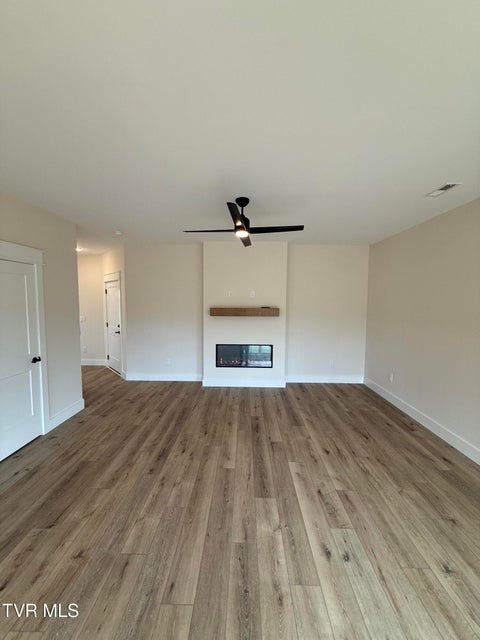 Photo #15: 310 Monroe Drive