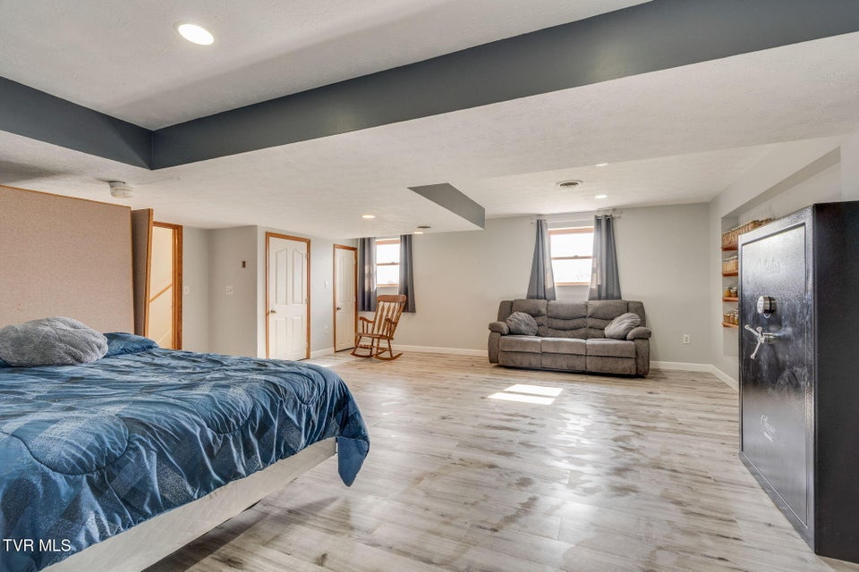 Photo #41: 6181 Poplar Springs Road