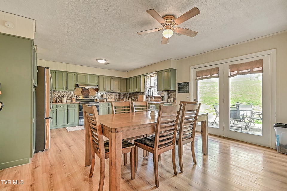 Photo #10: 310 Minton Hollow Road