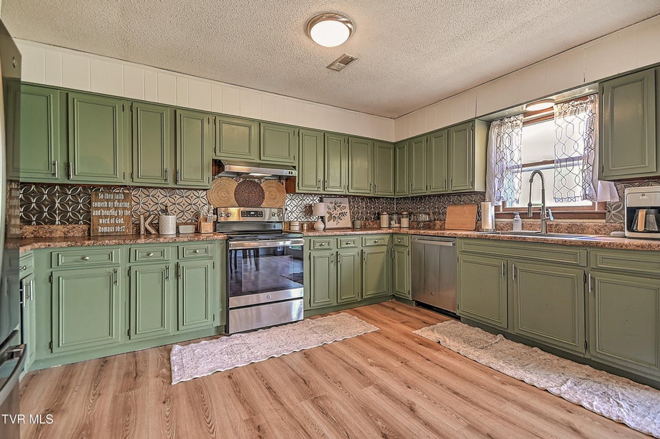 Photo #12: 310 Minton Hollow Road