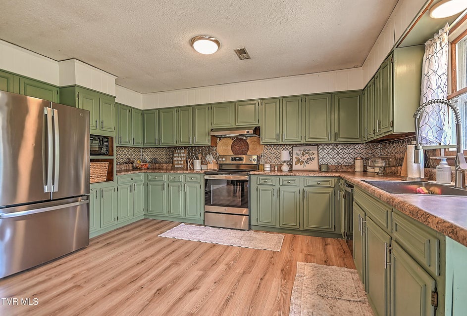 Photo #13: 310 Minton Hollow Road