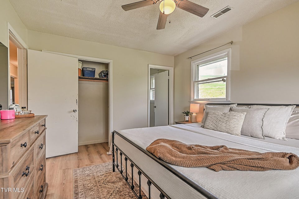 Photo #23: 310 Minton Hollow Road