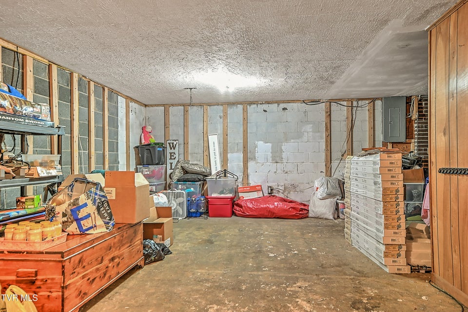 Photo #27: 310 Minton Hollow Road