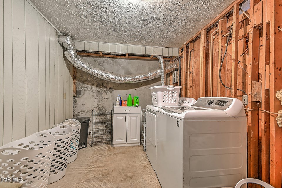 Photo #31: 310 Minton Hollow Road