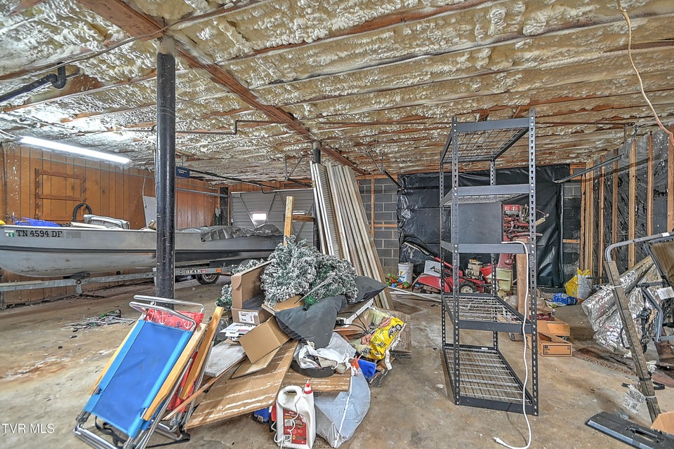 Photo #32: 310 Minton Hollow Road