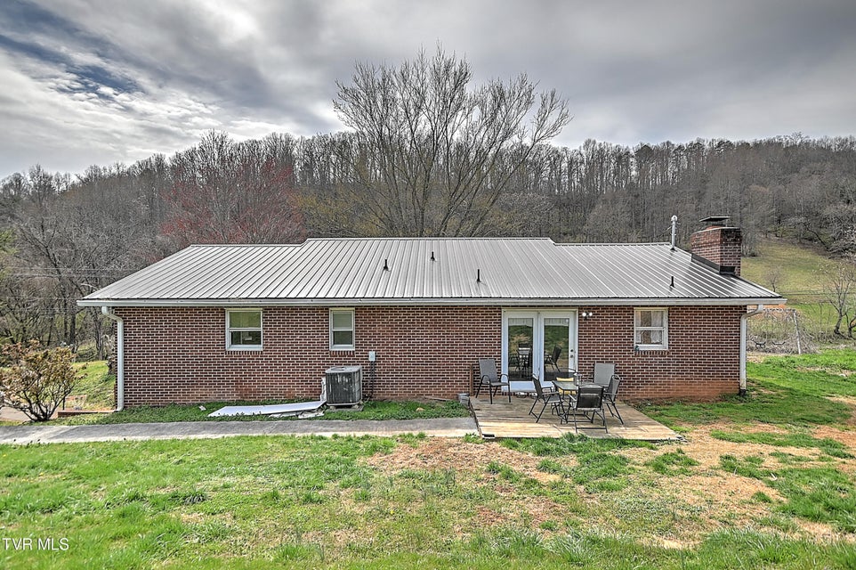 Photo #35: 310 Minton Hollow Road