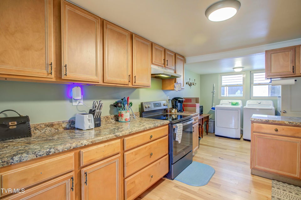 Photo #13: 178 Conant Road