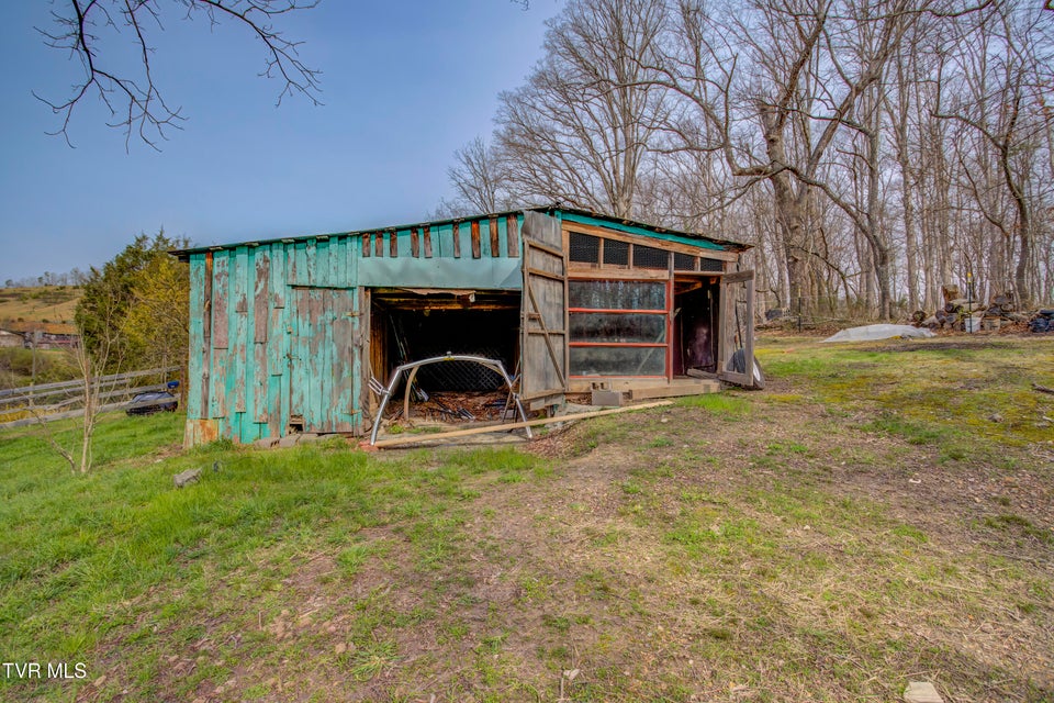 Photo #27: 178 Conant Road