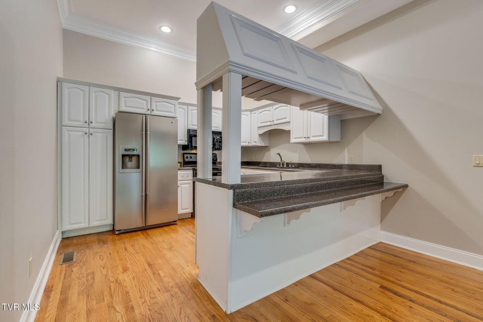 Photo #37: 292 Alpine Trail