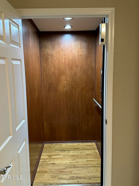 Photo #61: 292 Alpine Trail