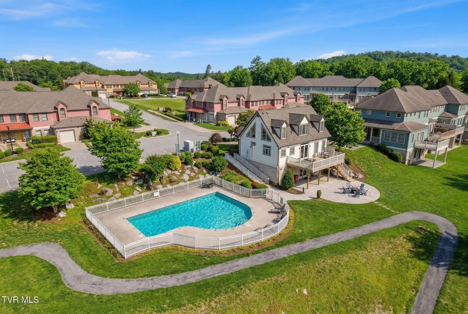 Photo #2: 168 Westshore Pointe 