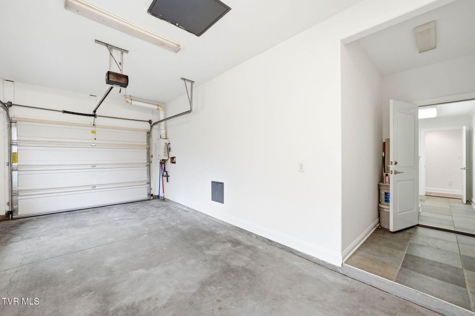 Photo #22: 168 Westshore Pointe 