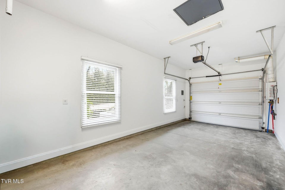 Photo #23: 168 Westshore Pointe 