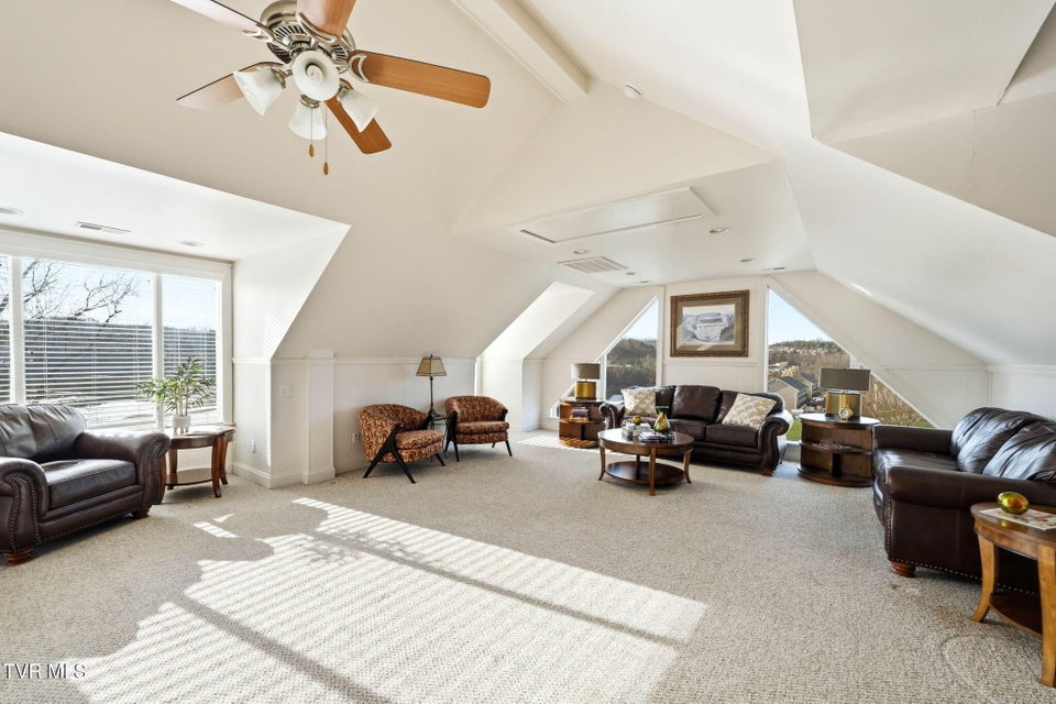 Photo #33: 168 Westshore Pointe 