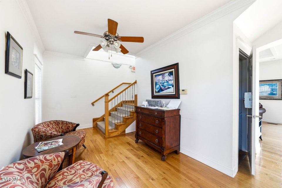 Photo #29: 168 Westshore Pointe 