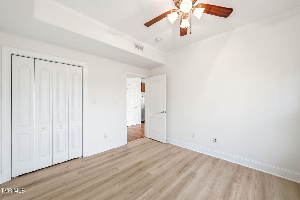 Photo #14: 168 Westshore Pointe 