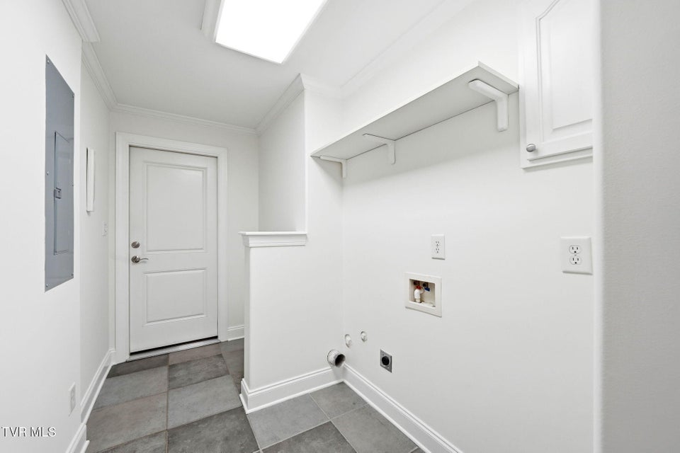 Photo #21: 168 Westshore Pointe 