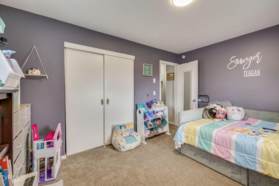 Photo #15: 1804 Sherwood Place