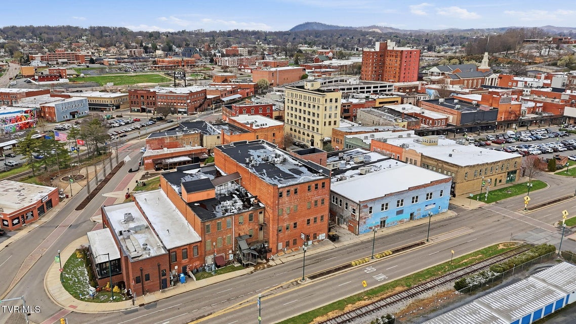 Photo #21: 124 Tipton Street