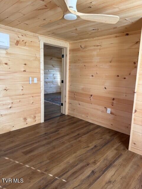 Photo #25: 2132 5th Street