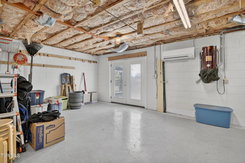 Photo #38: 25021 Grey Heron Court