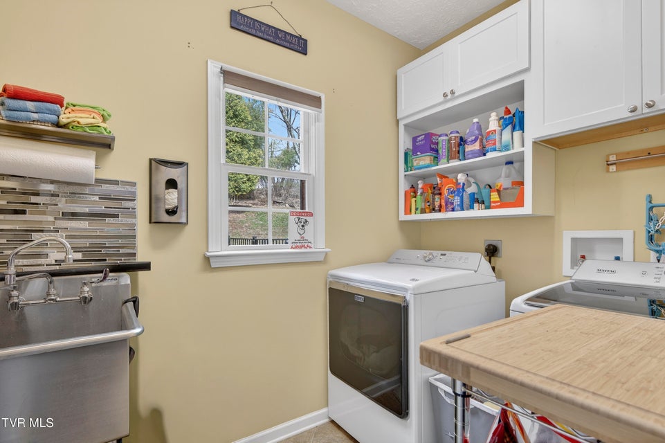 Photo #37: 25021 Grey Heron Court