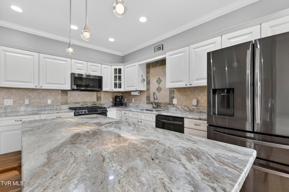 Photo #17: 25021 Grey Heron Court