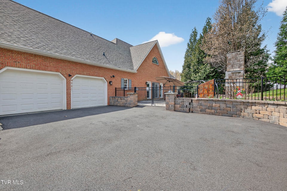 Photo #4: 25021 Grey Heron Court