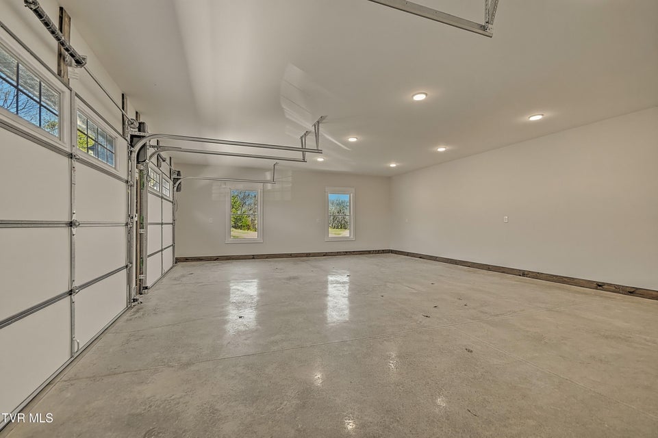 Photo #61: 294 River Pointe Drive