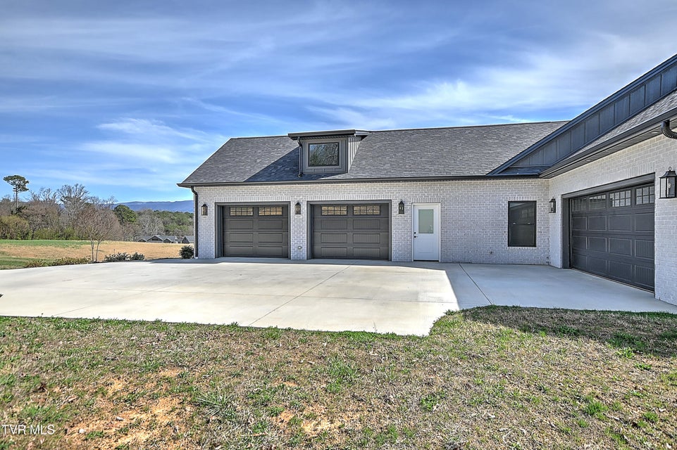 Photo #79: 294 River Pointe Drive