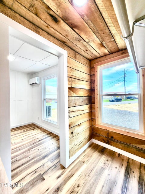 Photo #18: 205 Polly Erwin Road