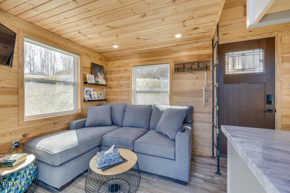 Photo #10: 601 Watauga Overlook Drive