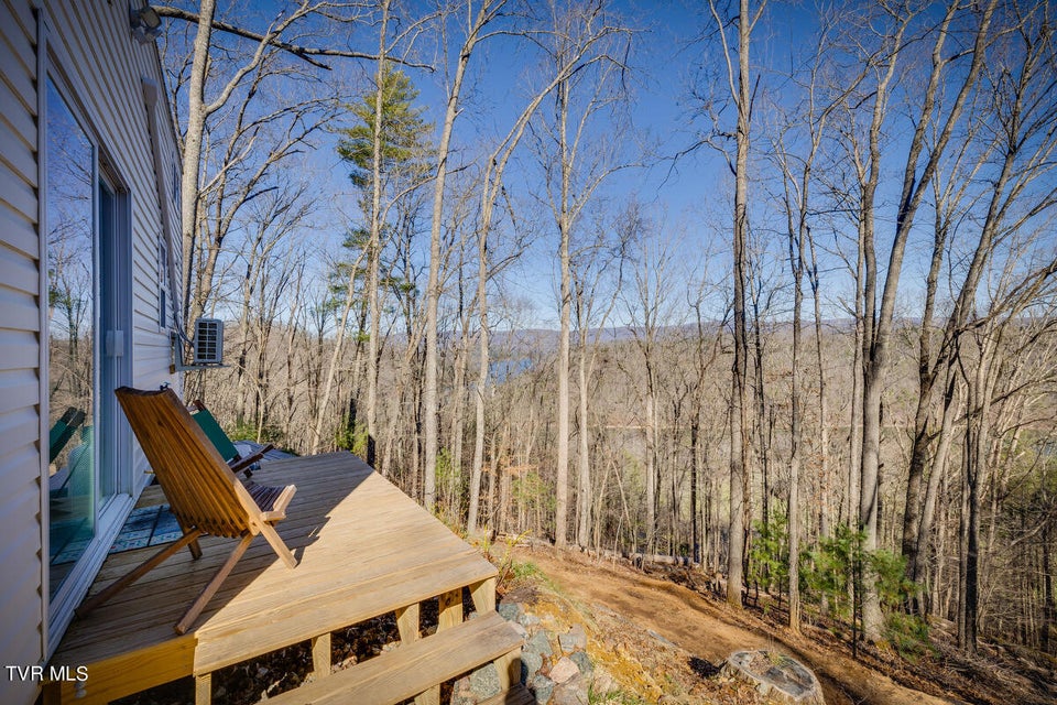 Photo #19: 601 Watauga Overlook Drive