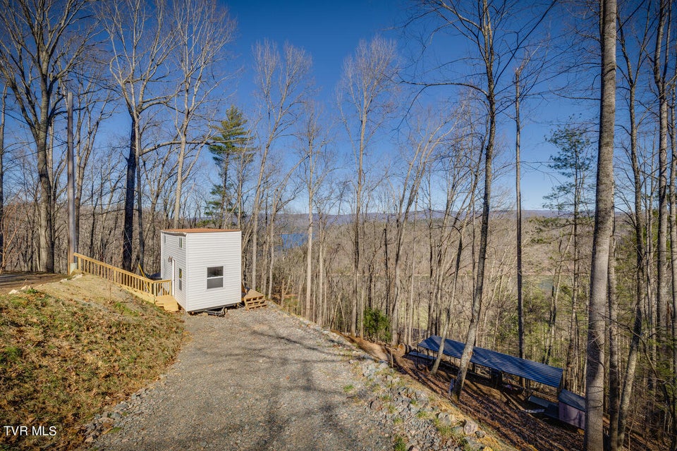 Photo #25: 601 Watauga Overlook Drive