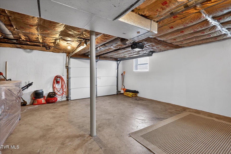 Photo #22: 417 Kingsley Avenue