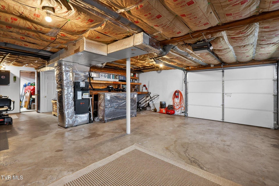 Photo #23: 417 Kingsley Avenue